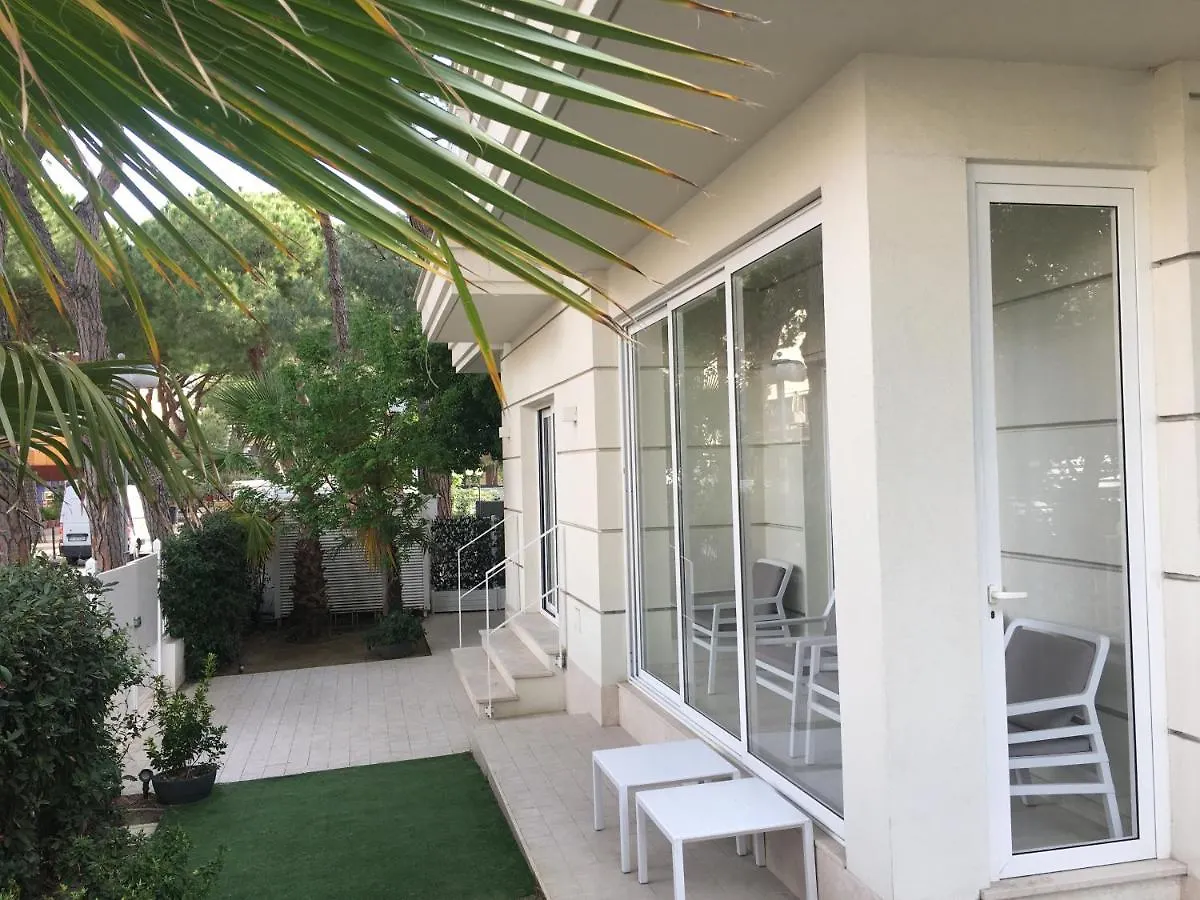 White Suite Riccione Aparthotel