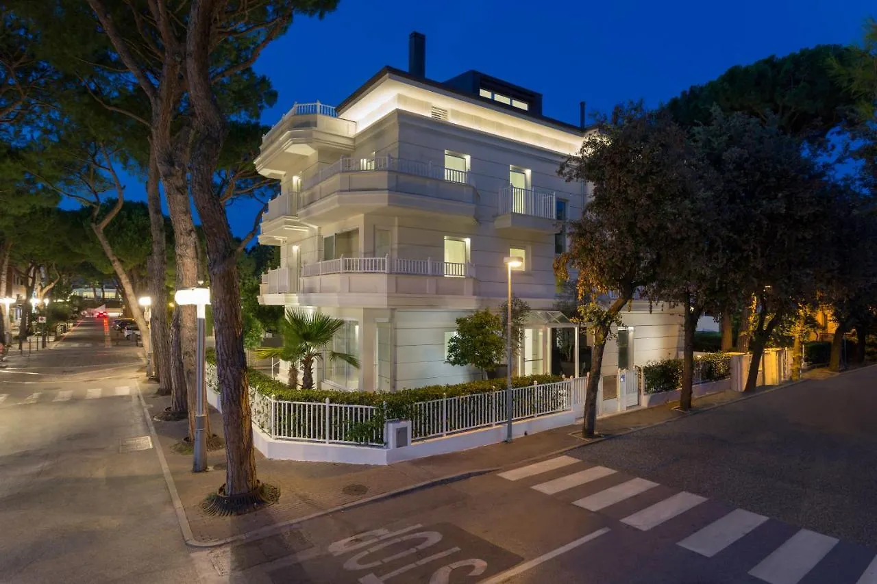White Suite Riccione